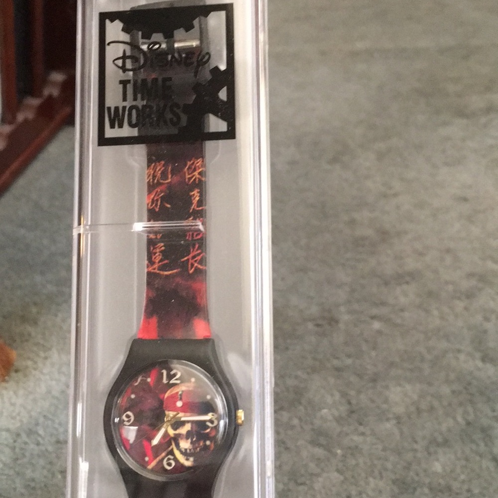 Disney Pirates of the Caribbean watch